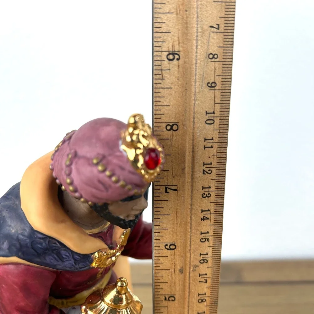 Kirkland‎ Signature #75177 Nativity Wise Man standing Figurine Replacement